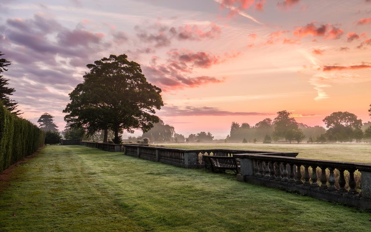 Eastwell Manor, Champneys Hotel & Spa Ashford  Exterior foto